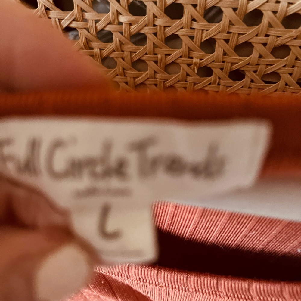 basic ribbed tee - Picture 3 of 3